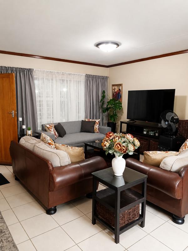 2 Bedroom Property for Sale in Pellissier Free State